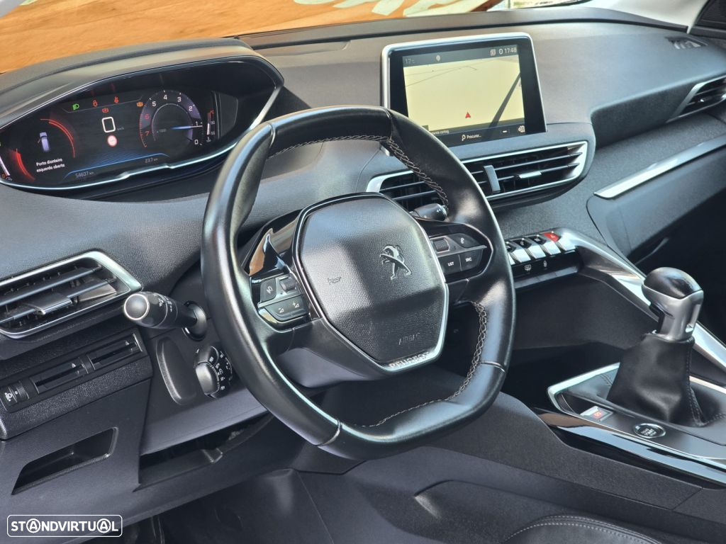 Peugeot 3008 1.2 PureTech Allure - 13
