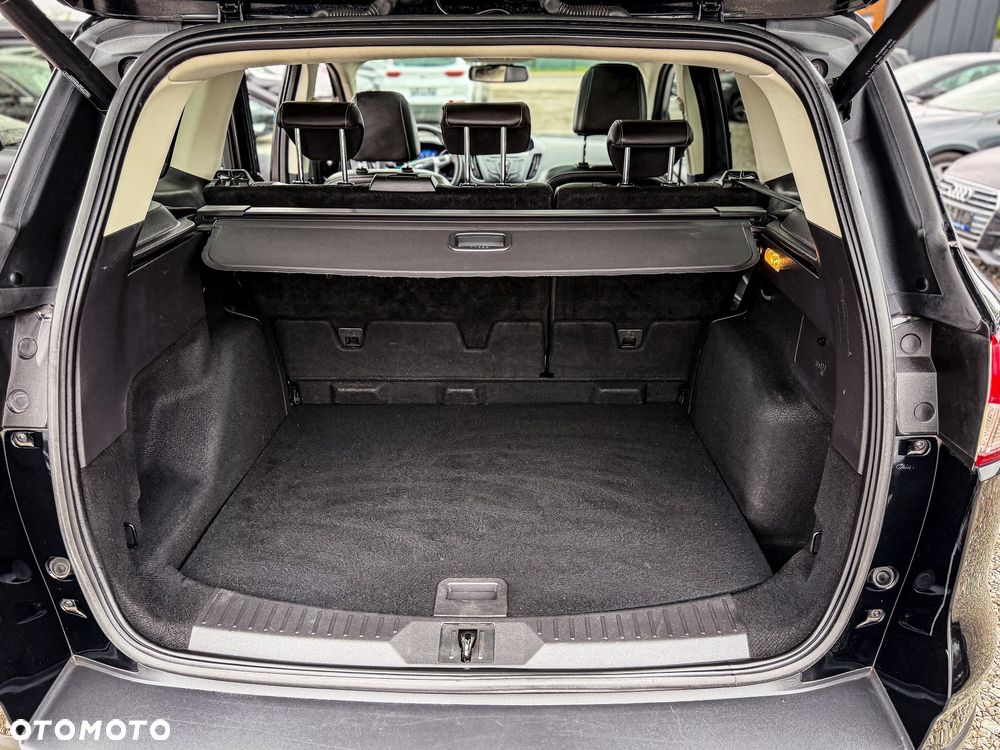 Ford Kuga 2.0 TDCi 2x4 Trend - 24