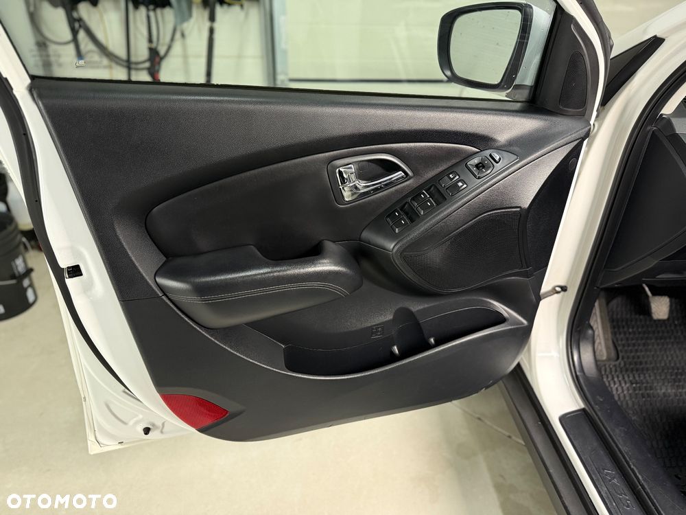 Hyundai ix35 1.7 CRDi Premium 2WD - 14