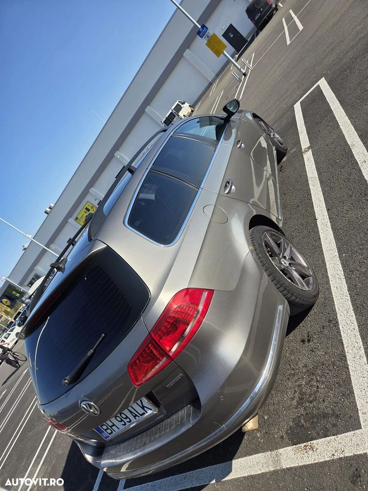 Volkswagen Passat 2.0TDI Comfortline DPF DSG - 6