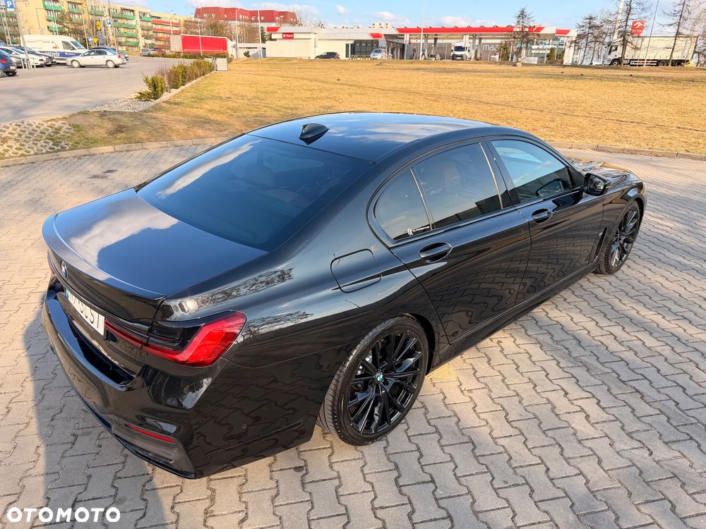 BMW Seria 7 730d xDrive sport - 19