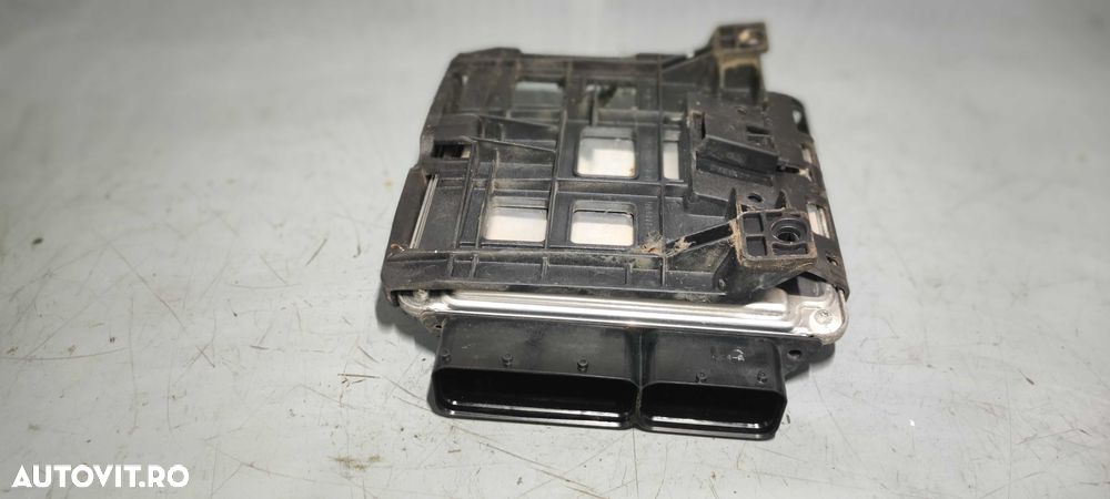Calculator ECU volkswagen vw golf 6 variant cod 03C906016 - 2