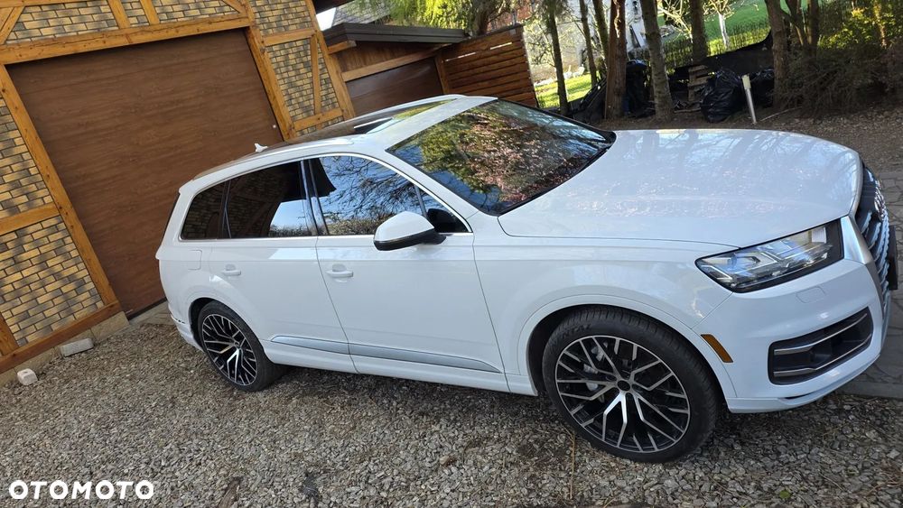 Audi Q7 - 10