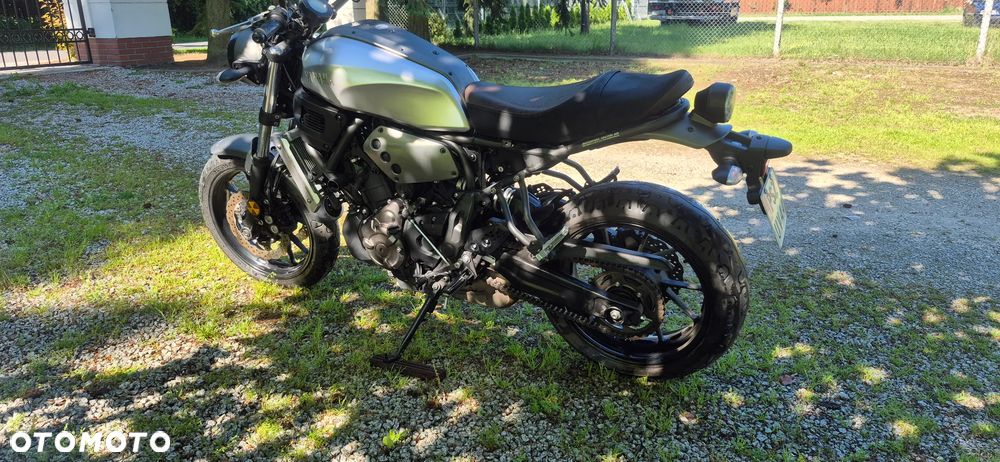 Yamaha XSR - 4