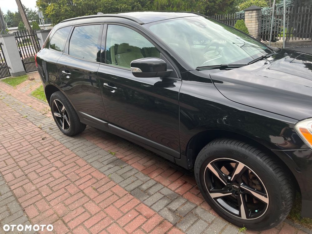 Volvo XC 60 3.2 AWD RDesign - 2