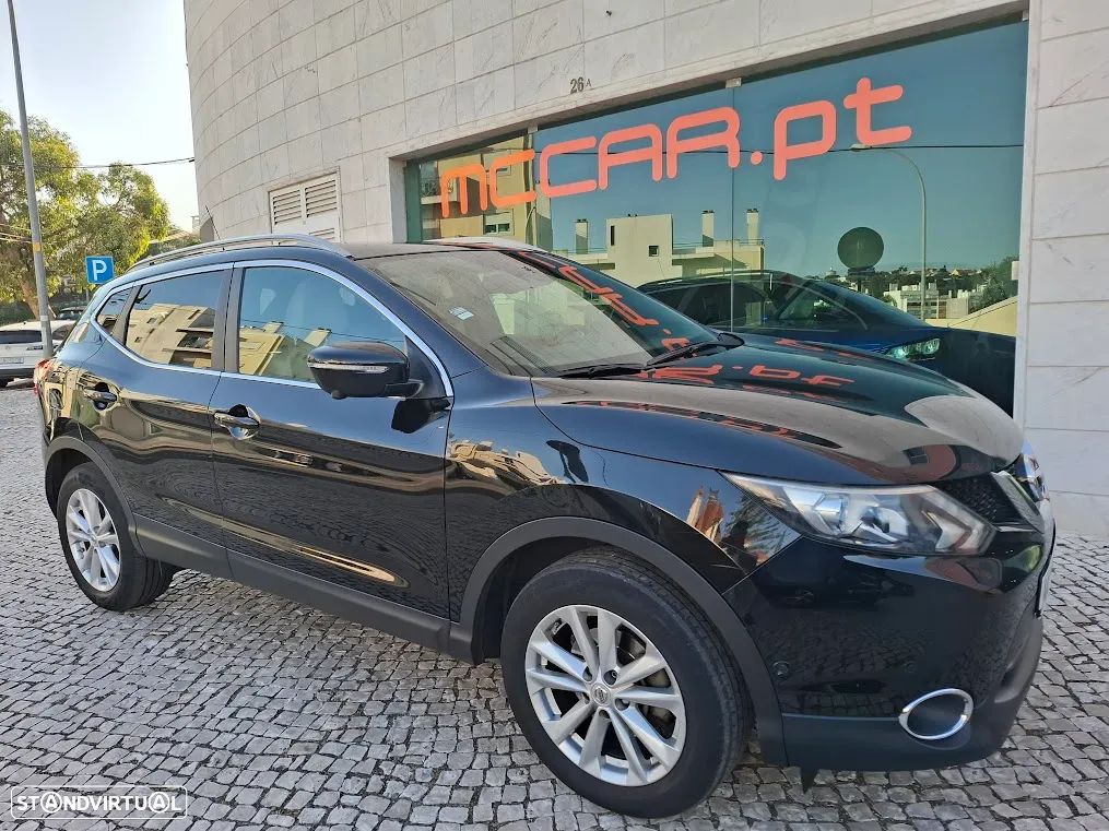 Nissan Qashqai 1.5 dCi Tekna Alcantara - 1