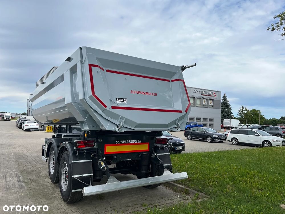 Schwarzmuller Stalowa wywrotka / 2-osiowa / 6x4 / - 2