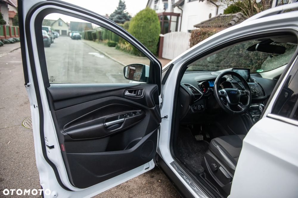 Ford Kuga 2.0 TDCi 4x4 Titanium - 18