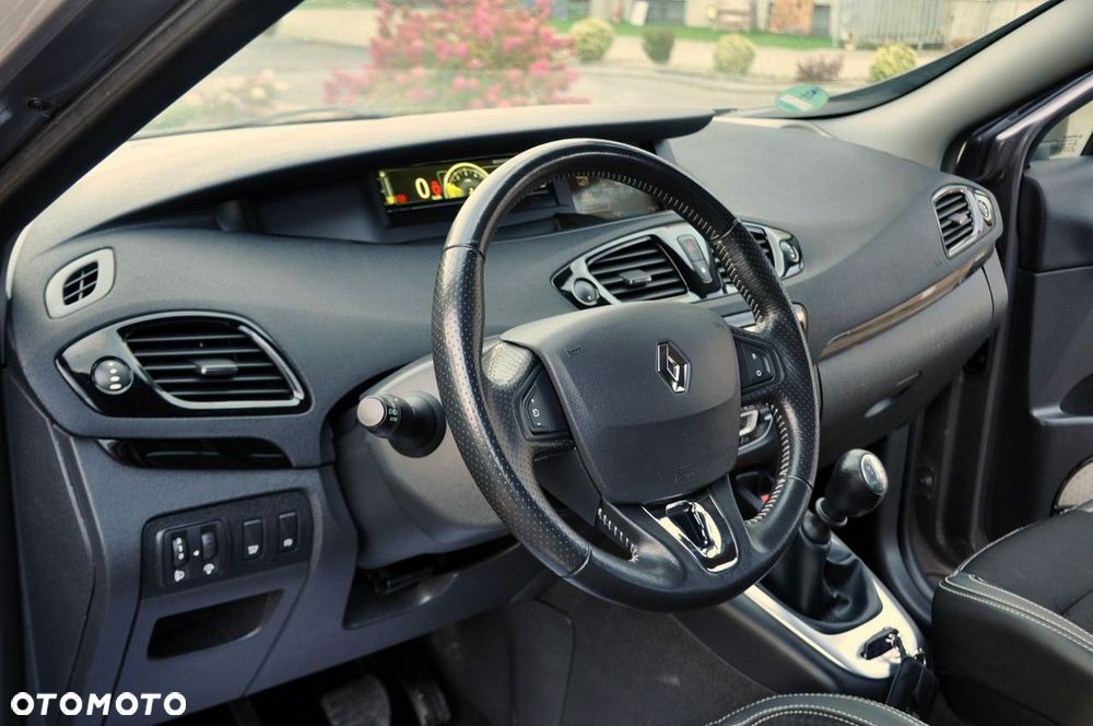 Renault Scenic 1.5 dCi Bose EDition - 23