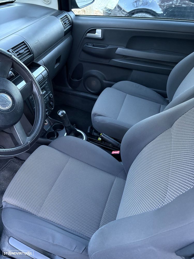 VW Fox 1.2 T.Liso - 8