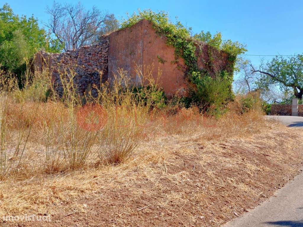 Terreno Misto com Projeto em Betunes, Loulé - Grande imagem: 3/8