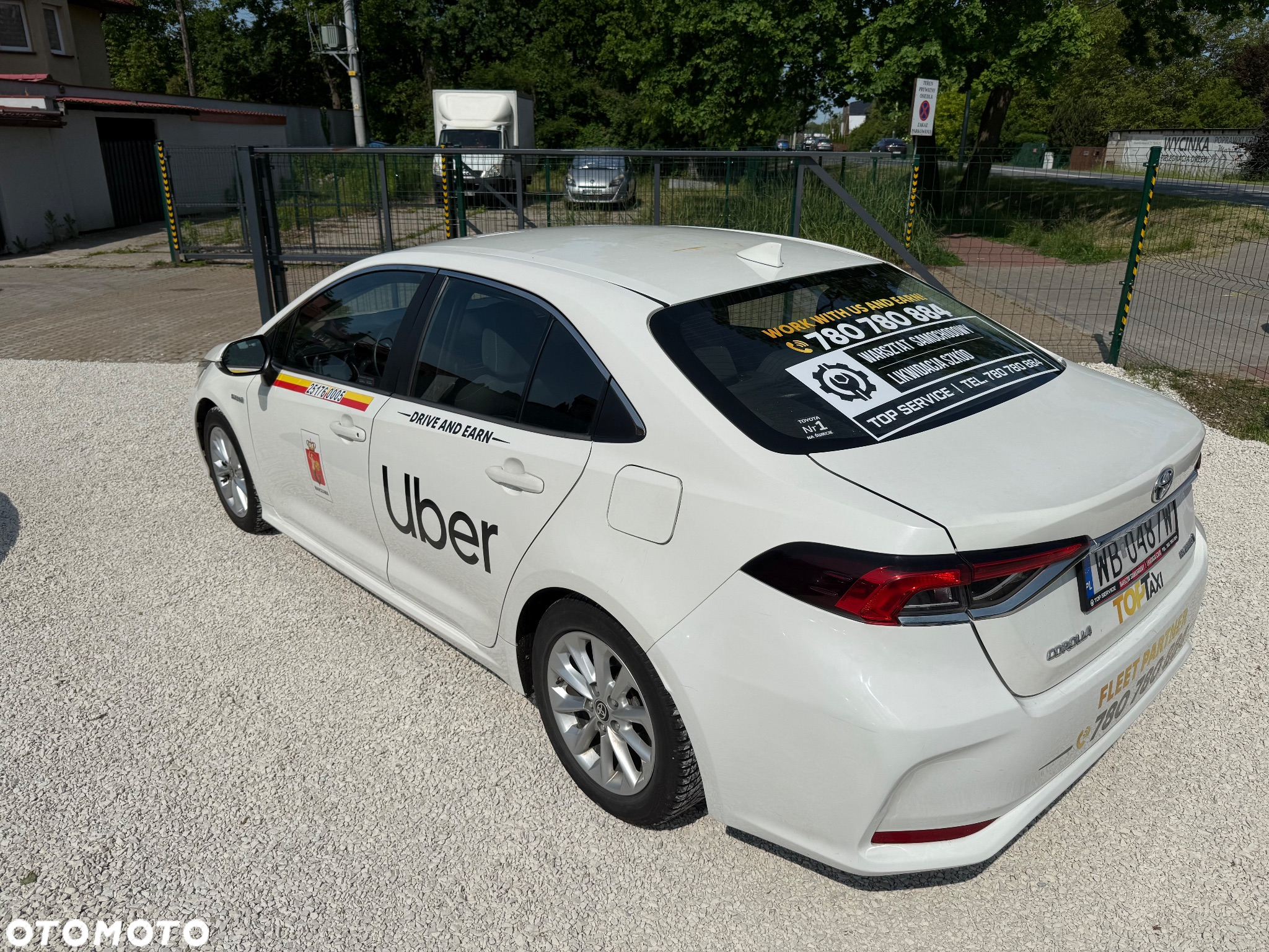 Toyota Corolla 1.8 Hybrid Comfort - 4