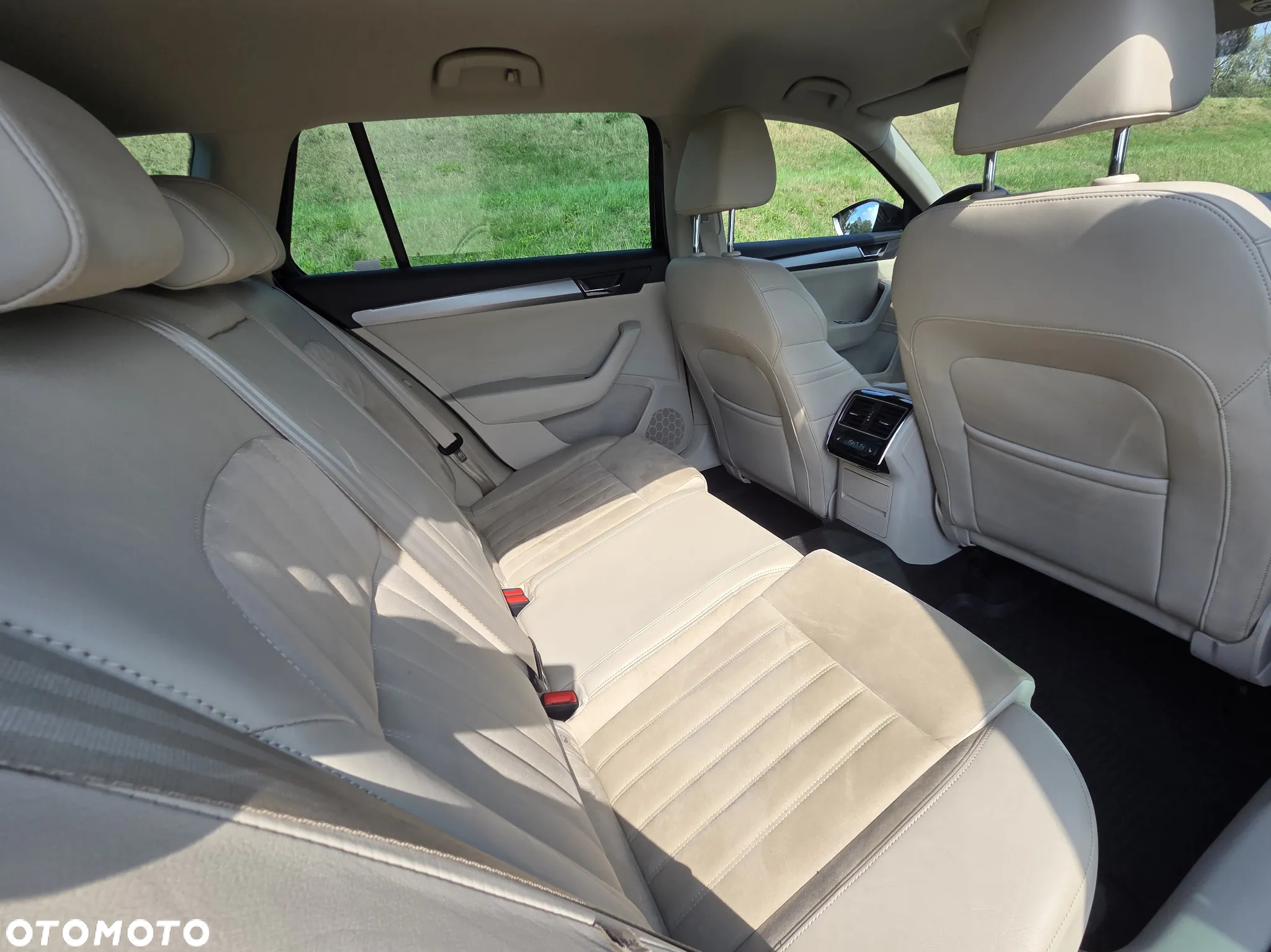 Skoda Superb 2.0 TSI Style DSG - 18