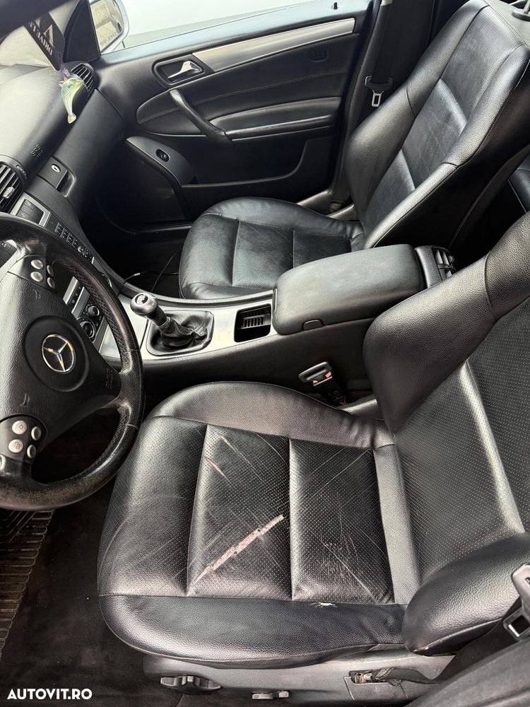 Mercedes-Benz C 200 CDI - 11