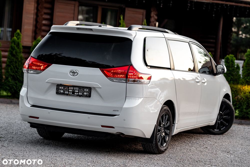 Toyota Sienna 3.5 V6 Limited AWD - 12