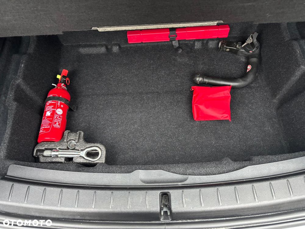 BMW Seria 2 218d Luxury Line sport - 21