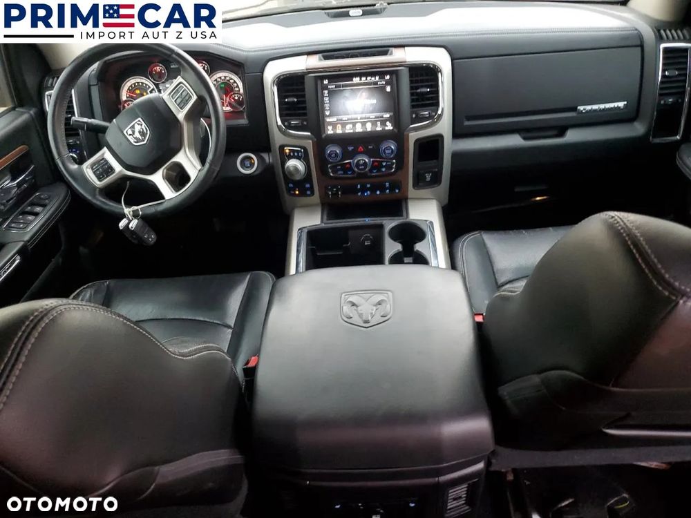 Dodge RAM 1500 5.7 4x4 - 8