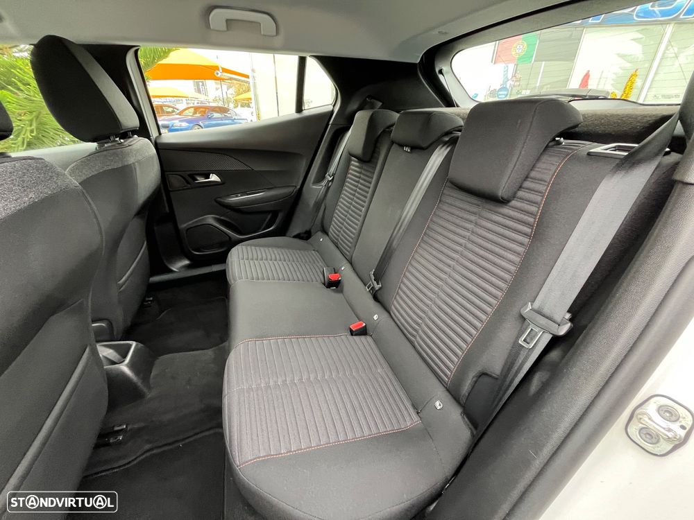 Peugeot 2008 1.5 BlueHDi Active Pack - 42