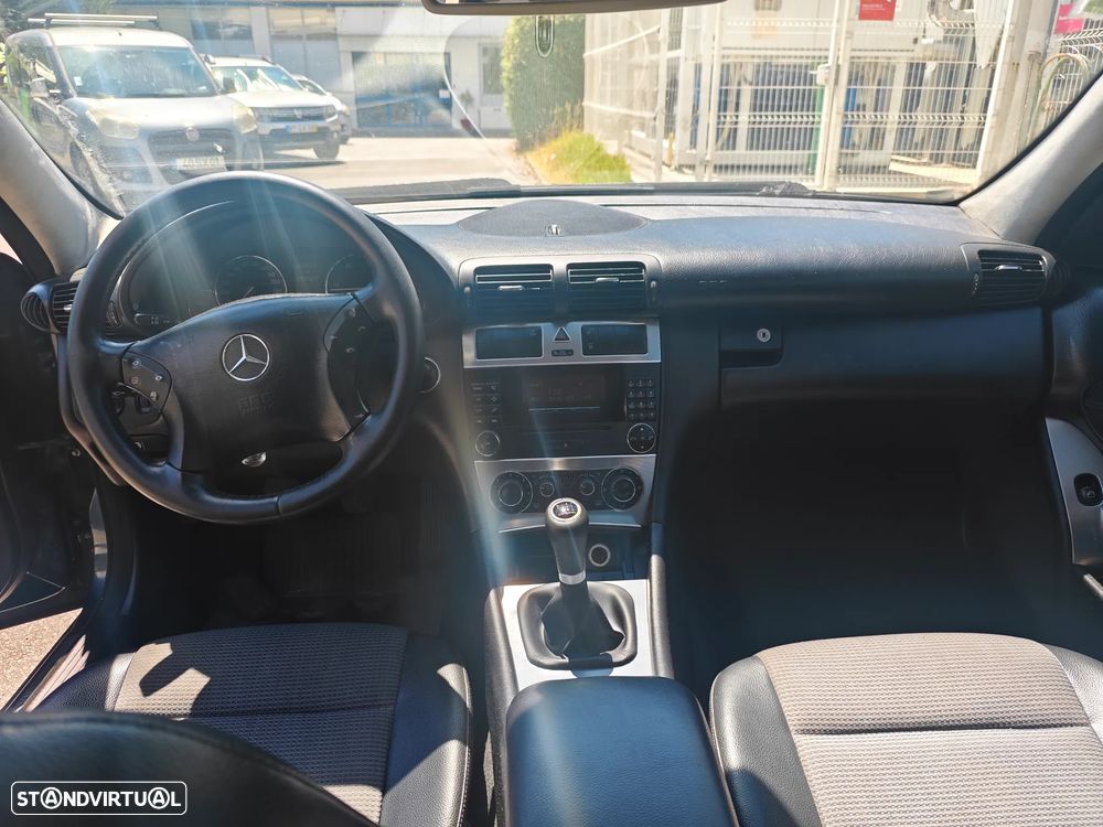 Mercedes-Benz C 220 CDi Avantgarde - 8