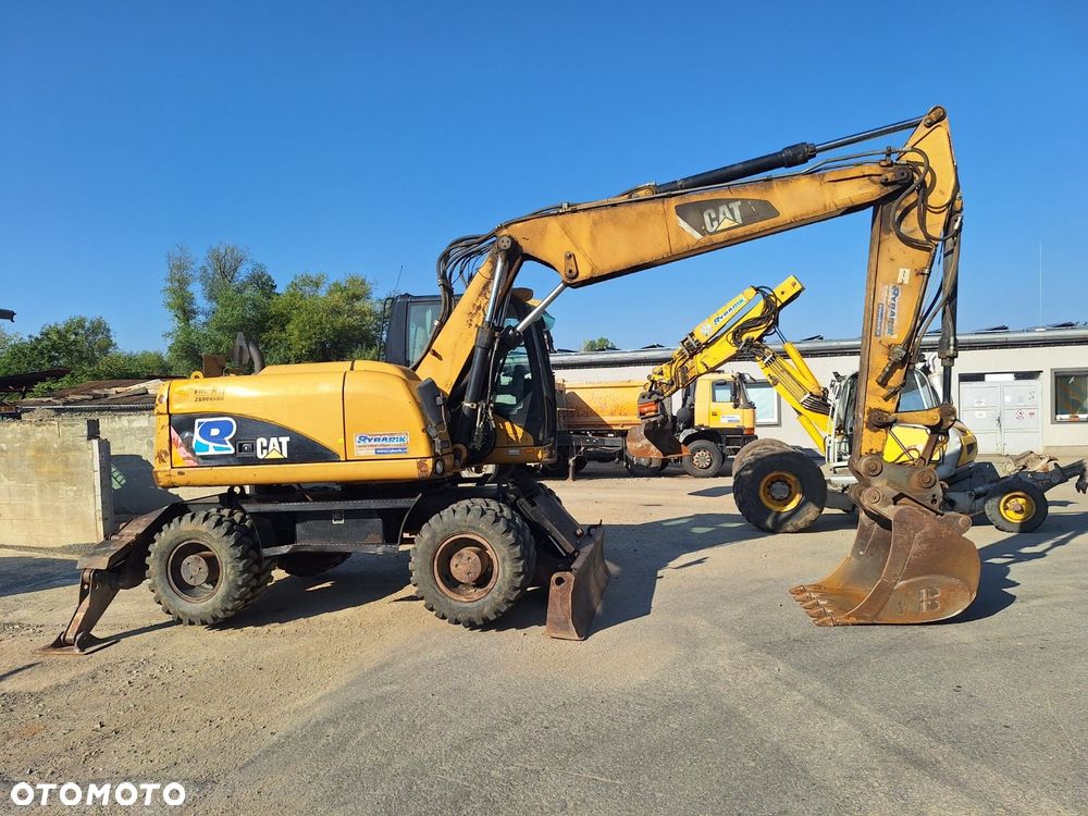 Caterpillar M315D 4X4 - 4