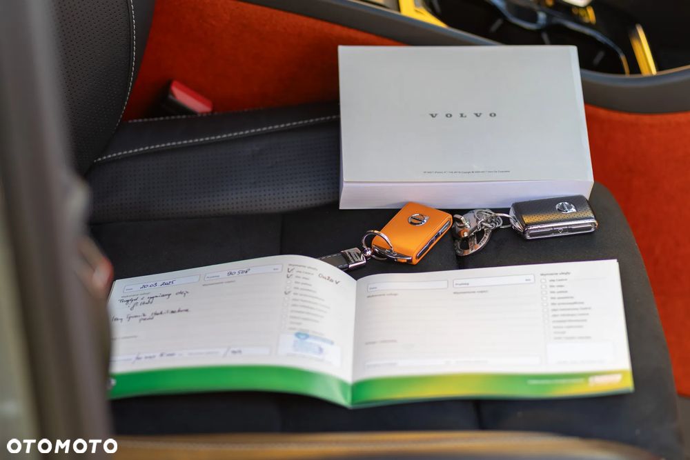 Volvo XC 40 T5 AWD Geartronic R-Design - 20