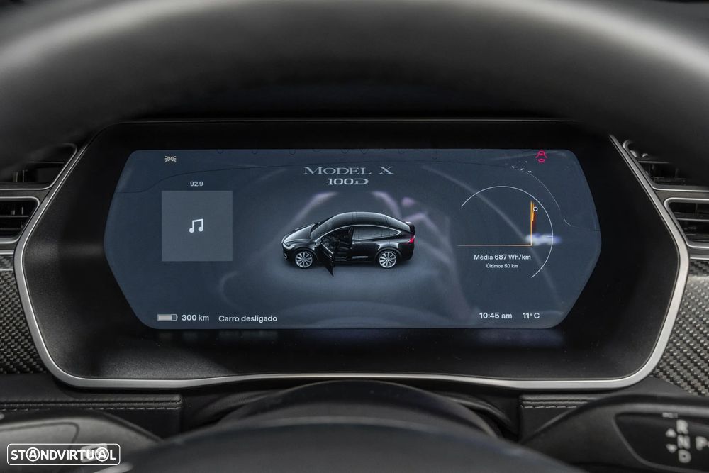 Tesla Model X 100D - 13