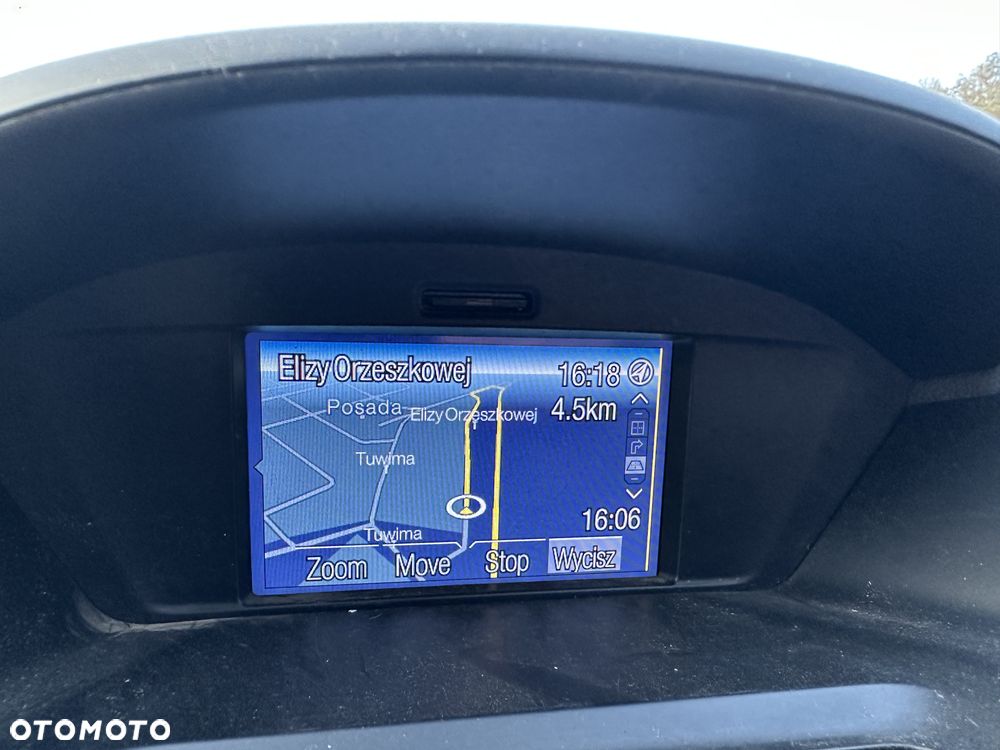 Ford Kuga 2.0 TDCi 2x4 Titanium - 11