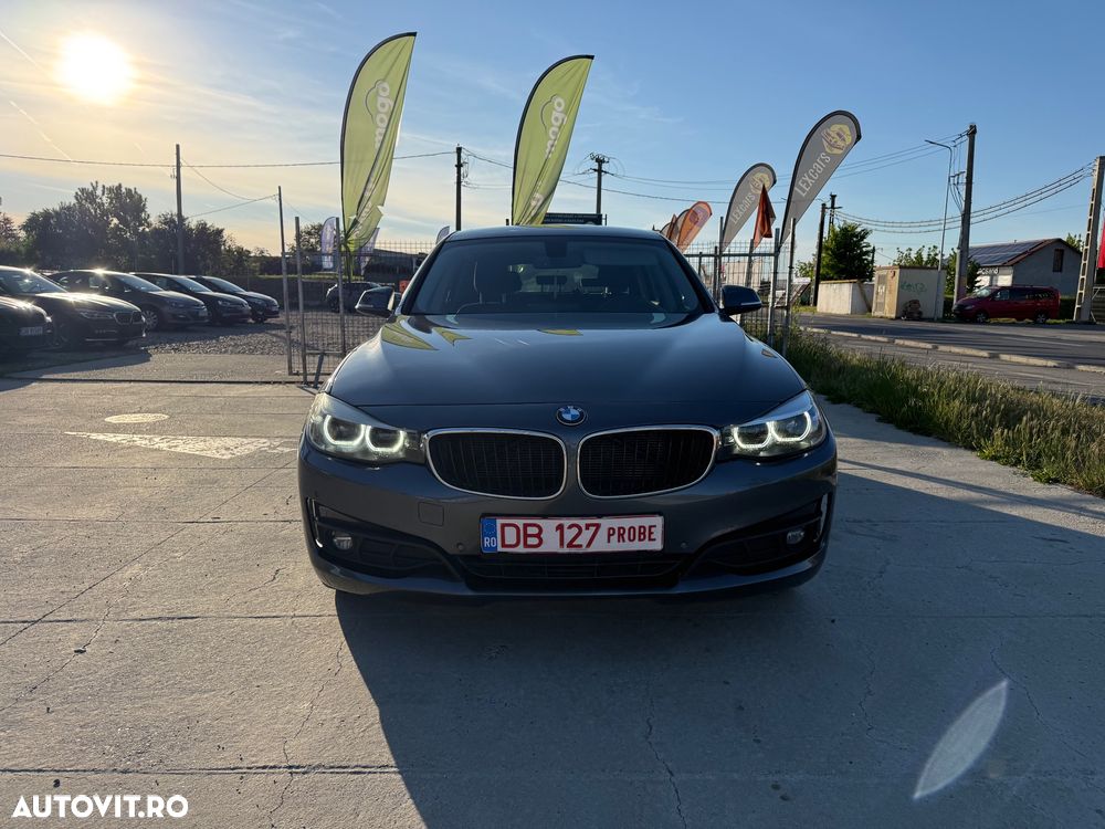 BMW Seria 3 318d Aut. Sport Line - 9