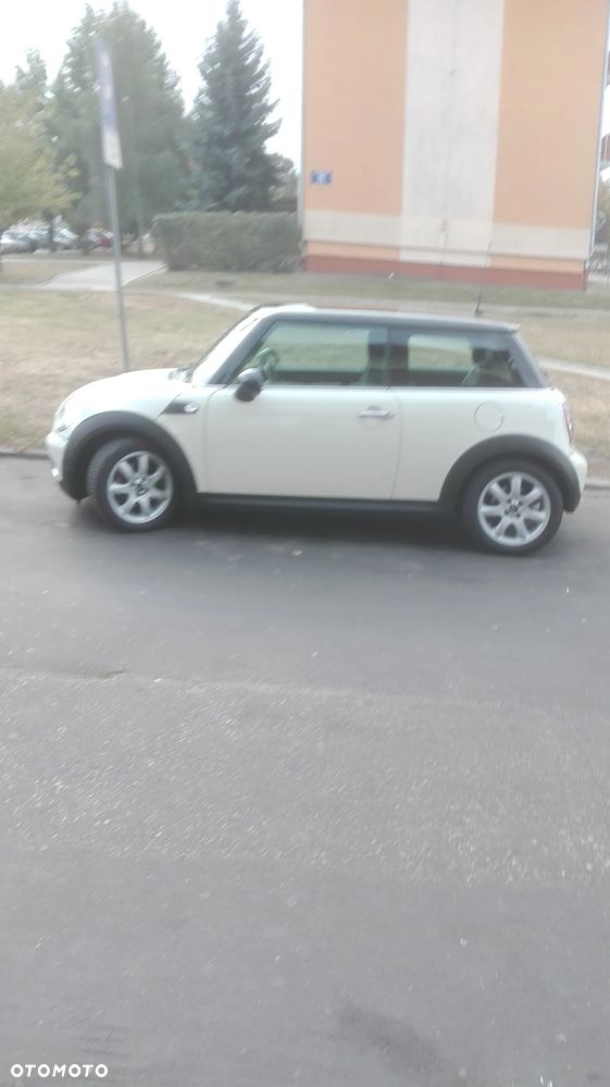 MINI Cooper 50 Camden - 1
