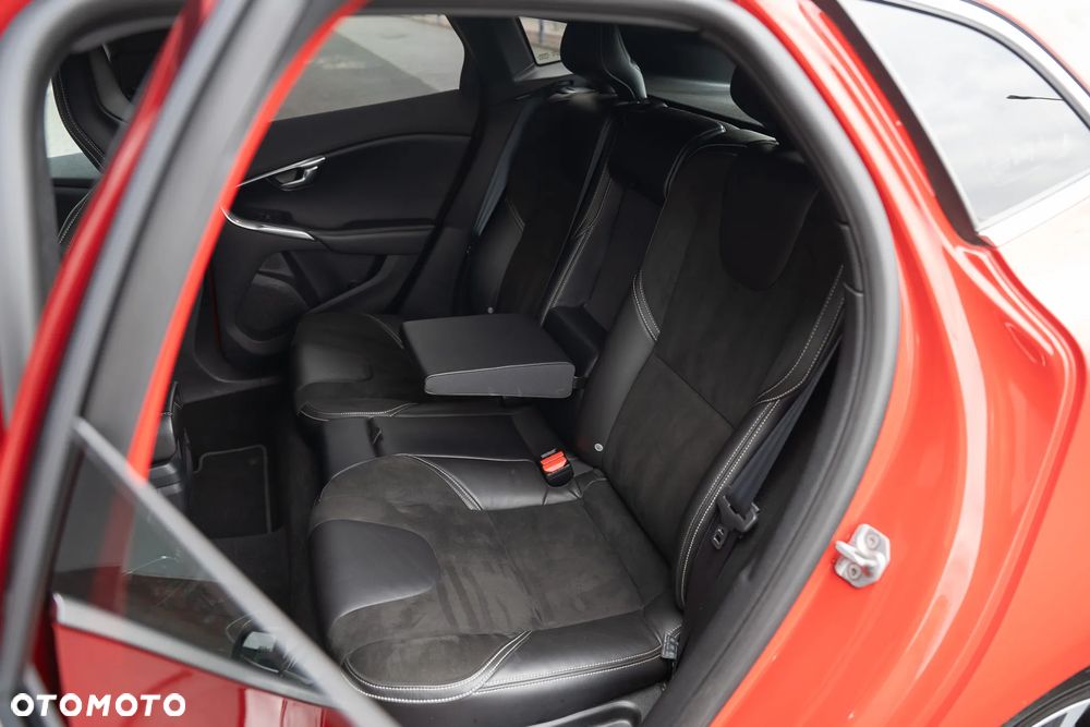 Volvo V40 D2 RDesign - 34