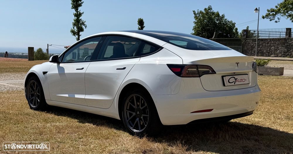 Tesla Model 3 Standard Range Plus RWD - 5