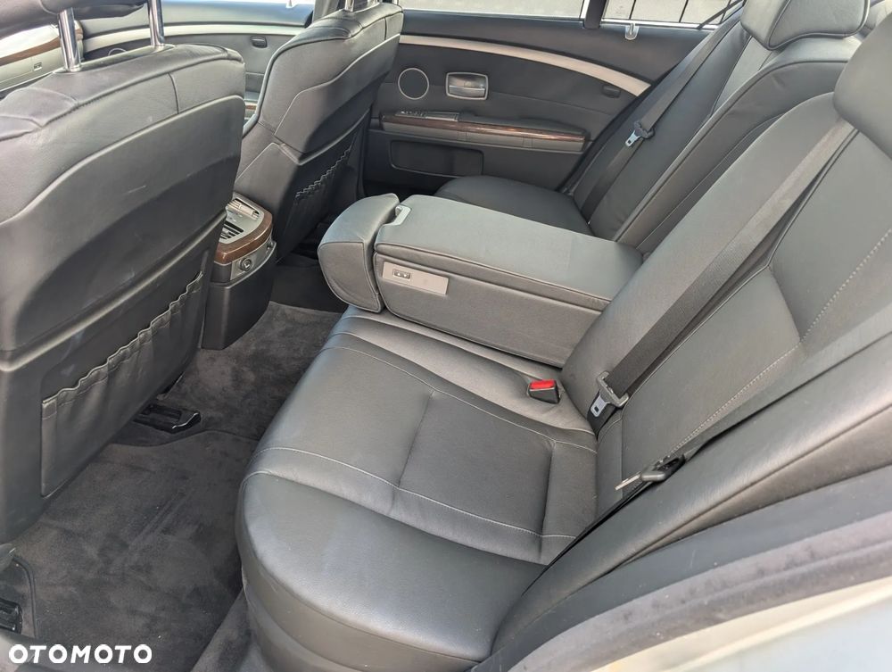 BMW Seria 7 730d - 16