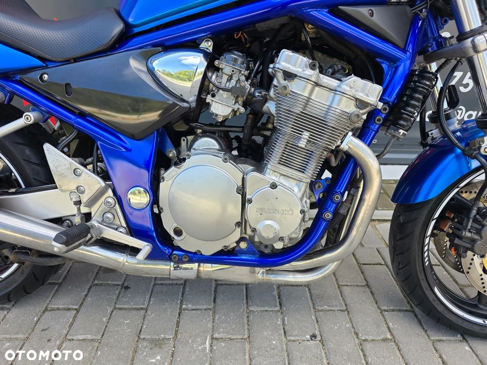 Suzuki Bandit - 25