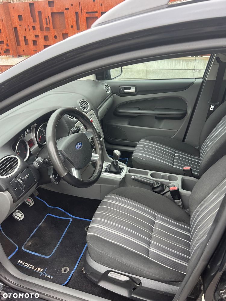 Ford Focus 1.8 TDCi Gold X - 11