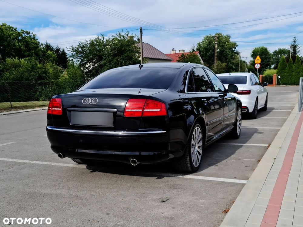 Audi A8 4.2 FSI L Quattro - 18
