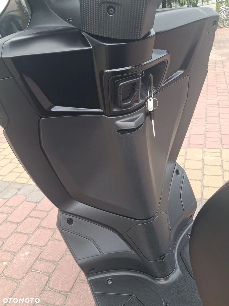 Aprilia SX - 16
