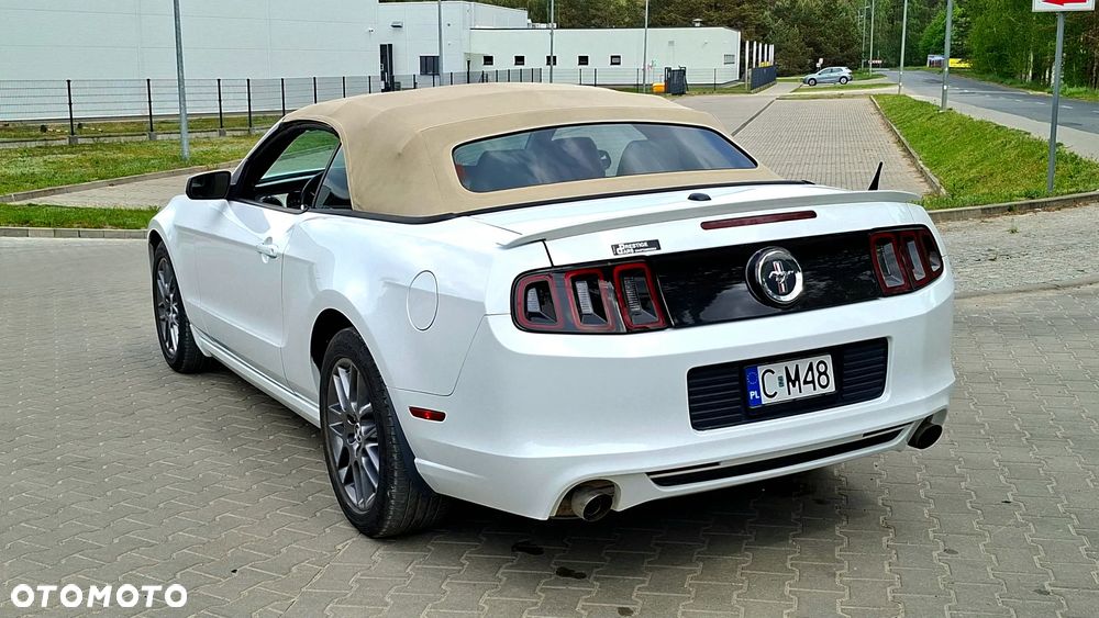 Ford Mustang 3.7 V6 Premium - 1