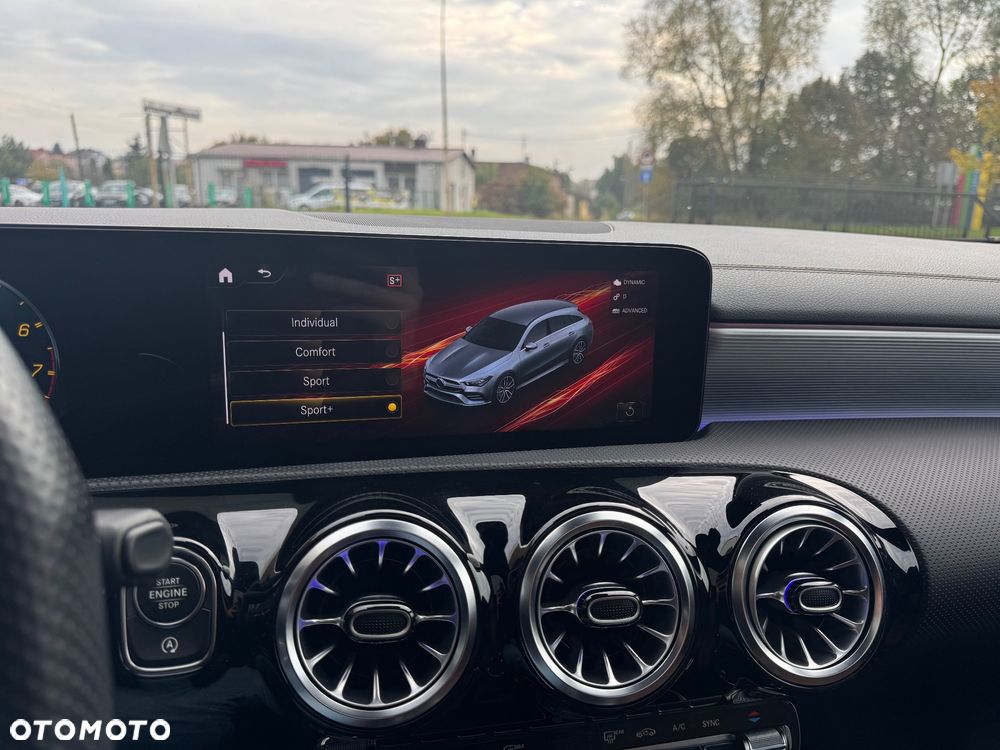 Mercedes-Benz CLA AMG 35 4-Matic 7G-DCT - 19