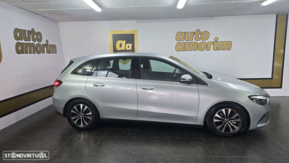 Mercedes-Benz B 180 d - 6