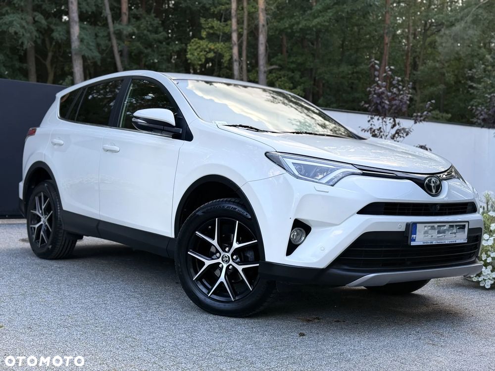 Toyota RAV4 2.0 Prestige MS EU6 - 23