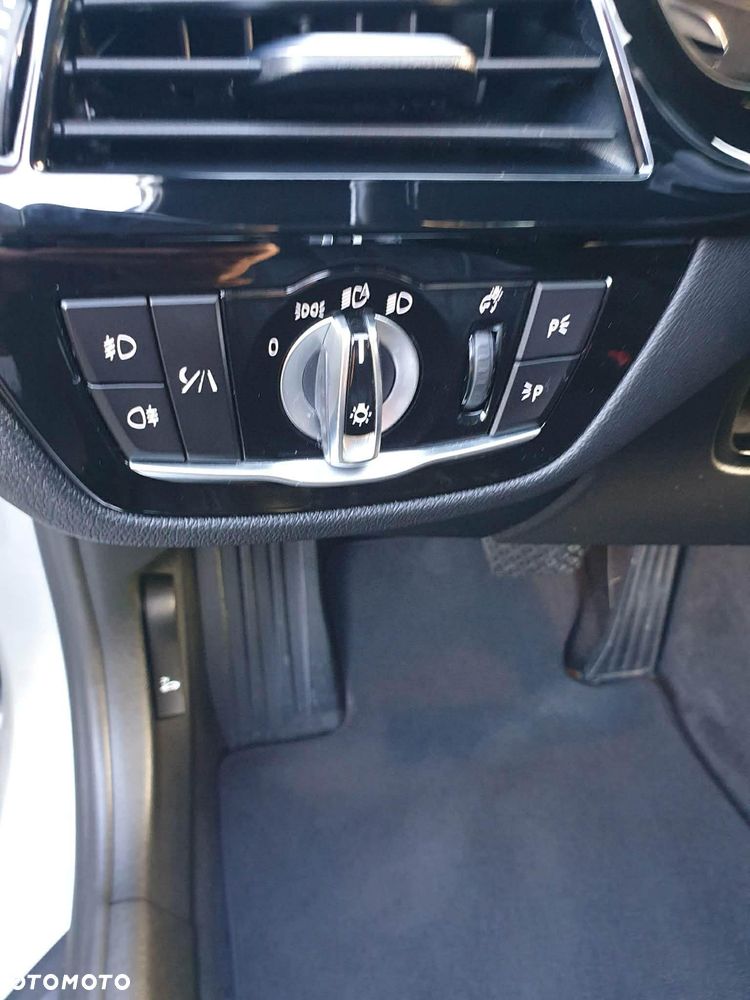 BMW Seria 5 520d - 9