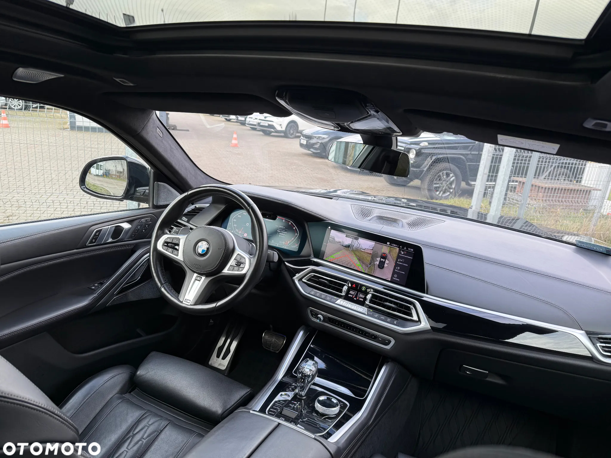 BMW X6M - 28