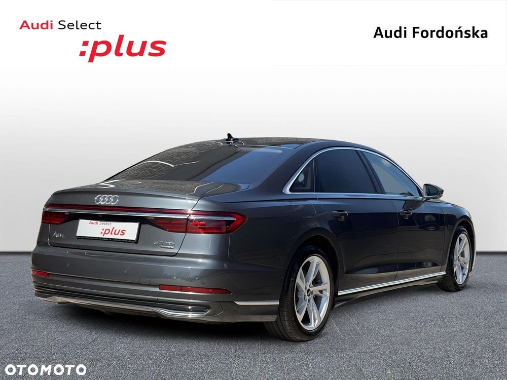 Audi A8 - 5