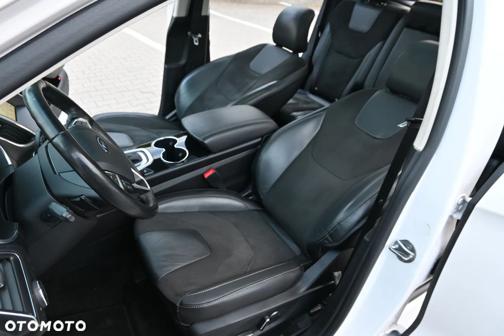 Ford Edge 2.0 TDCi Bi-Turbo 4x4 ST-LINE - 20