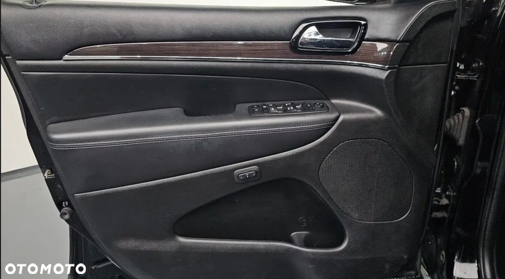 Jeep Grand Cherokee 3.6 V6 Overland Summit - 13