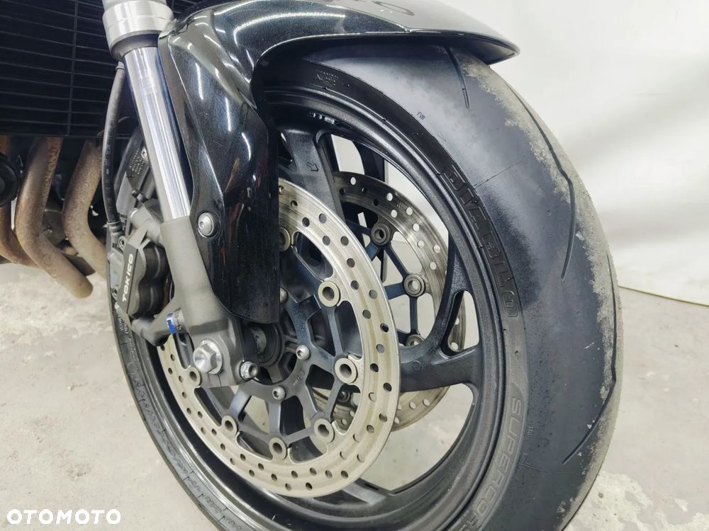 Honda CB - 4
