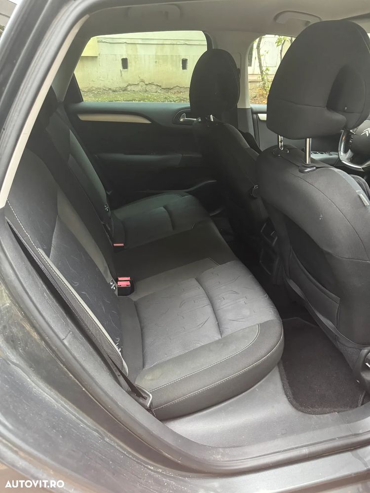 Citroën C4 1.6 HDI FAP BVM Attraction - 10