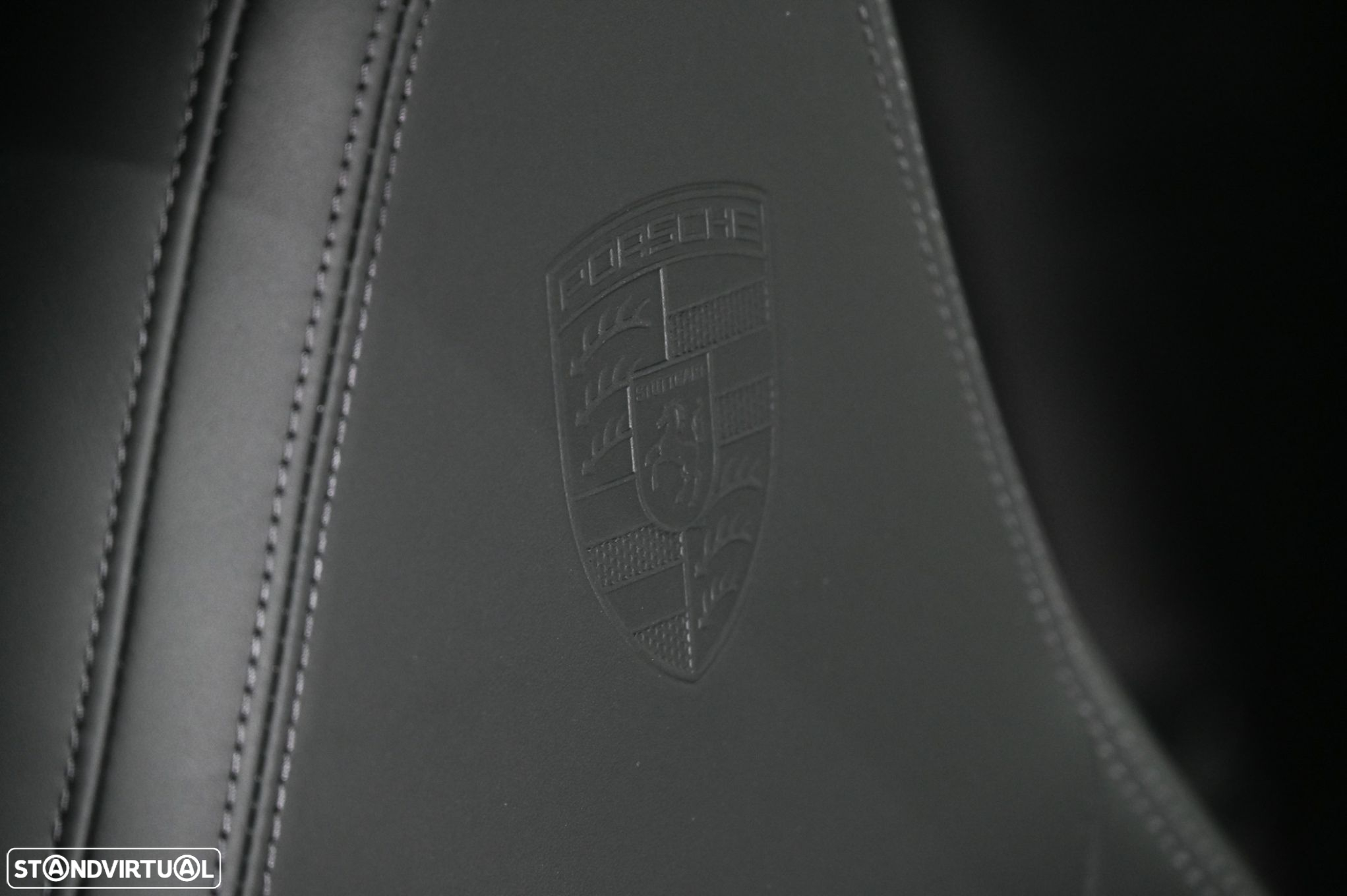 Porsche 911 (992) Carrera S - 32