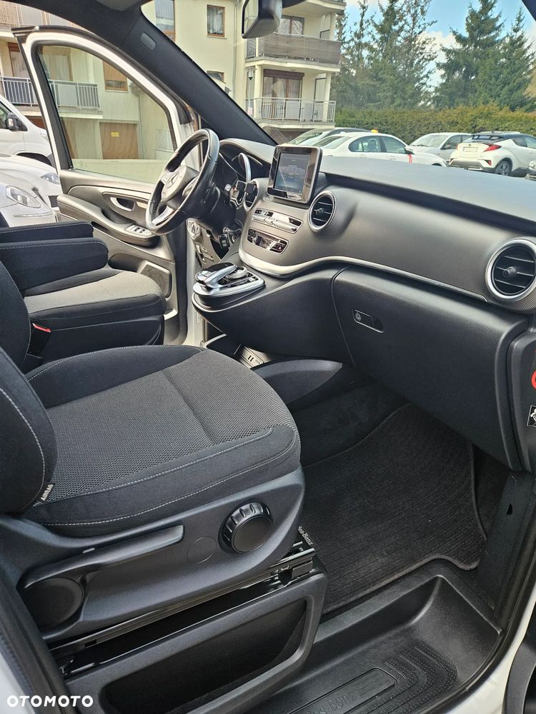 Mercedes-Benz Klasa V 250 (BlueTEC) d extralang 4Matic 7G-TRONIC - 13