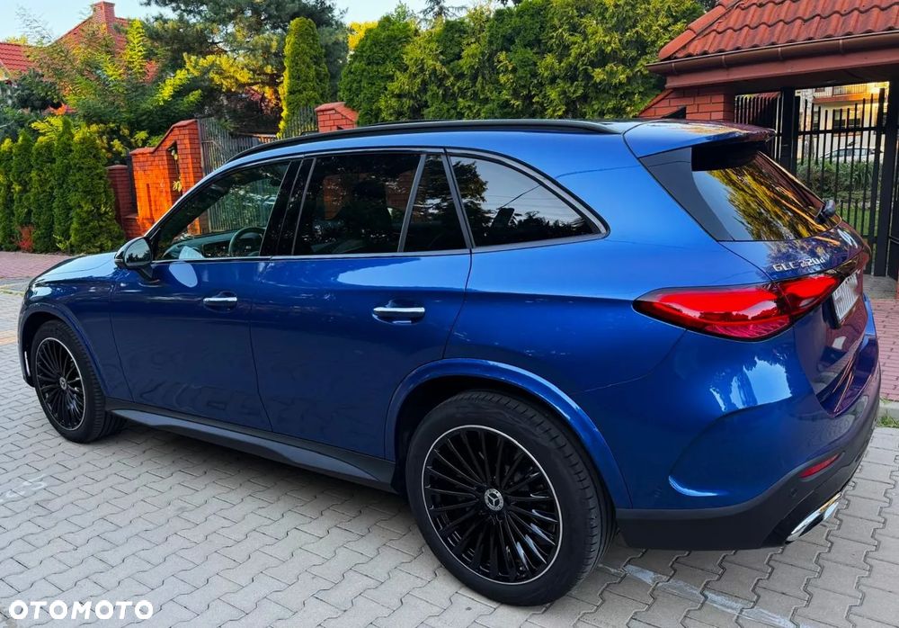 Mercedes-Benz GLC 220 d mHEV 4-Matic AMG Line - 29